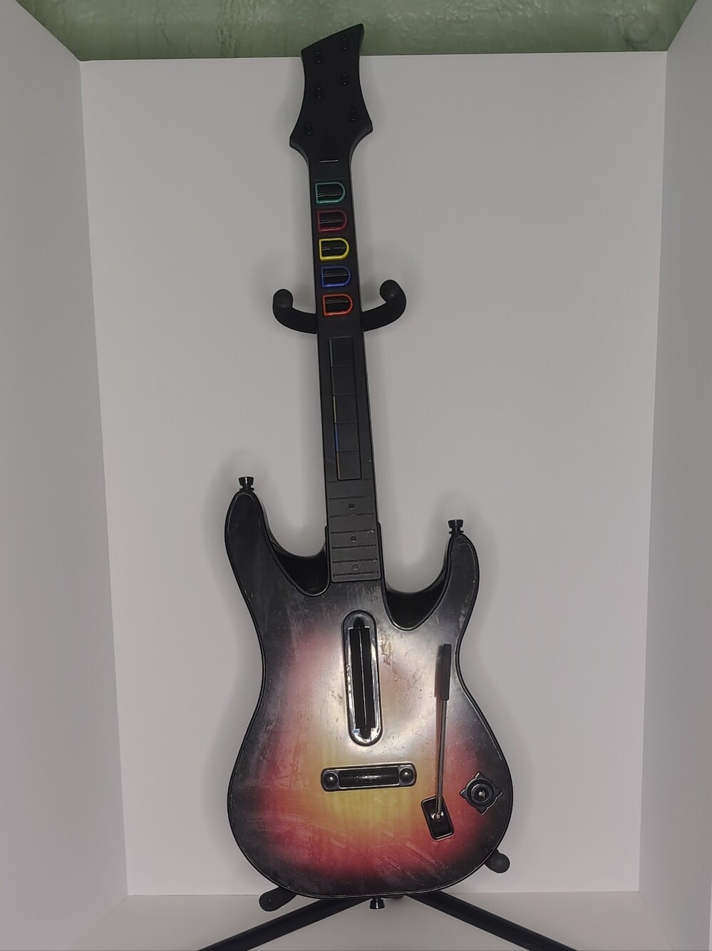 Guitar Hero Style Wireless Guitar Controller for PS3 Sunburst Black parts only.